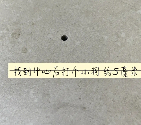 禹城瓷砖空鼓维修公司专业解答在瓷砖铺贴过程中，如果砂料搅拌不均匀，将会带来以下问题